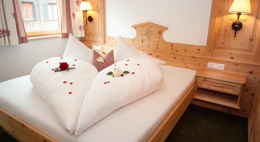 Ferienschloessl Harmonie Hotel Holzgau Luaran gambar