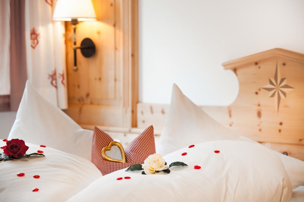 Ferienschloessl Harmonie Hotel Holzgau Bilik gambar