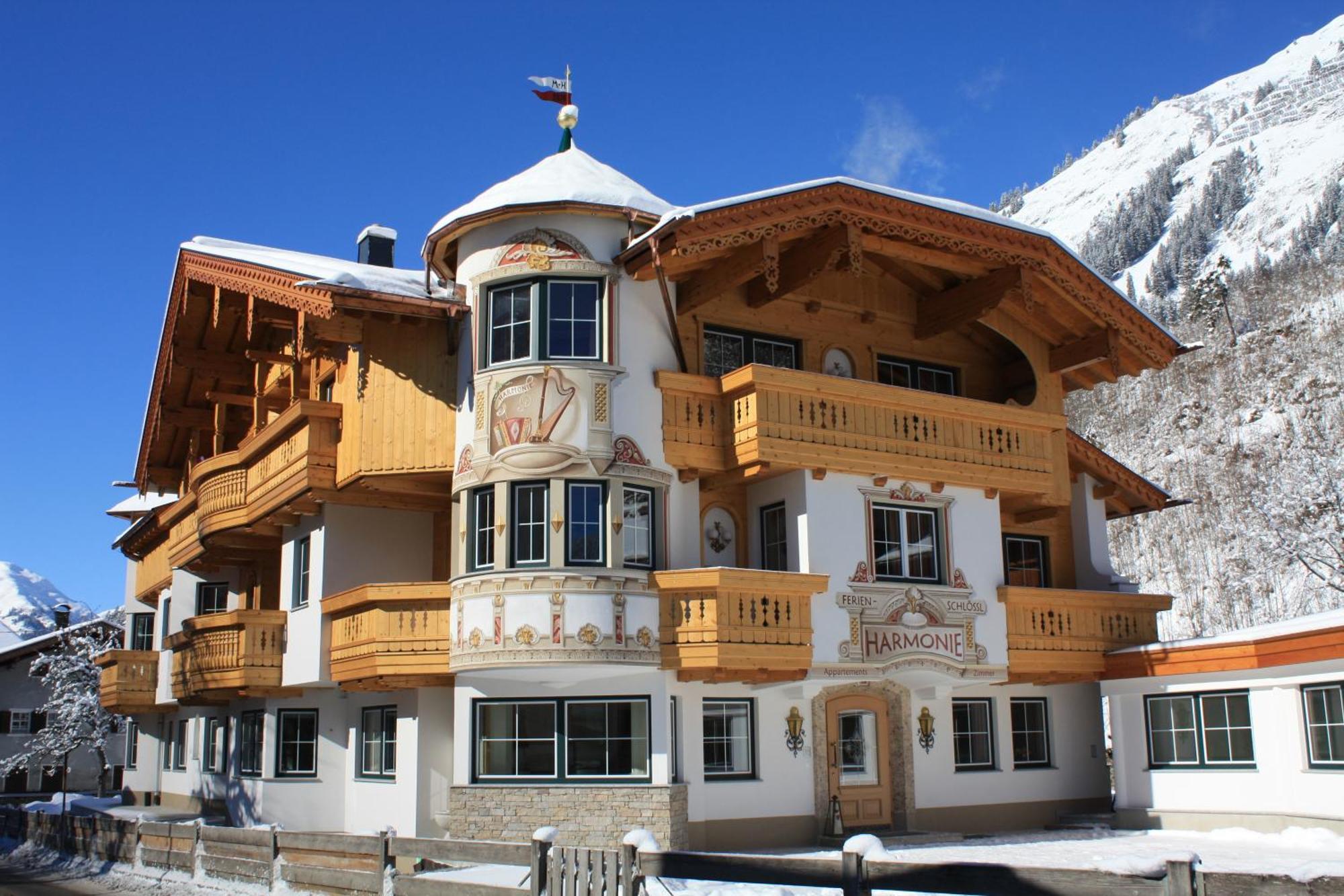 Ferienschloessl Harmonie Hotel Holzgau Luaran gambar