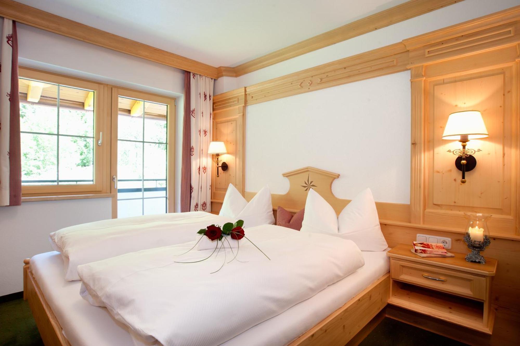 Ferienschloessl Harmonie Hotel Holzgau Bilik gambar