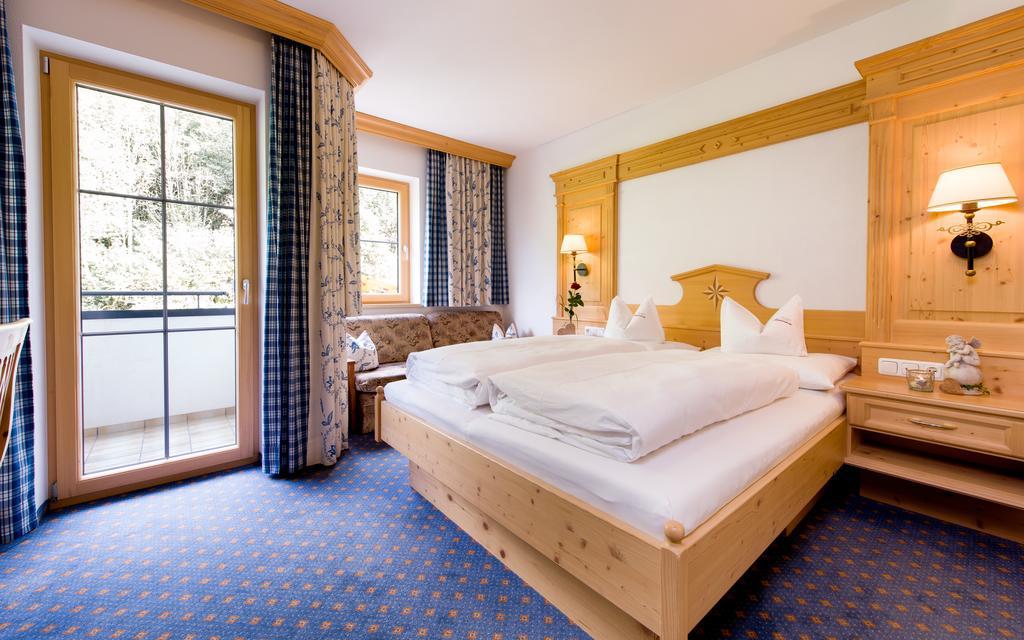 Ferienschloessl Harmonie Hotel Holzgau Luaran gambar